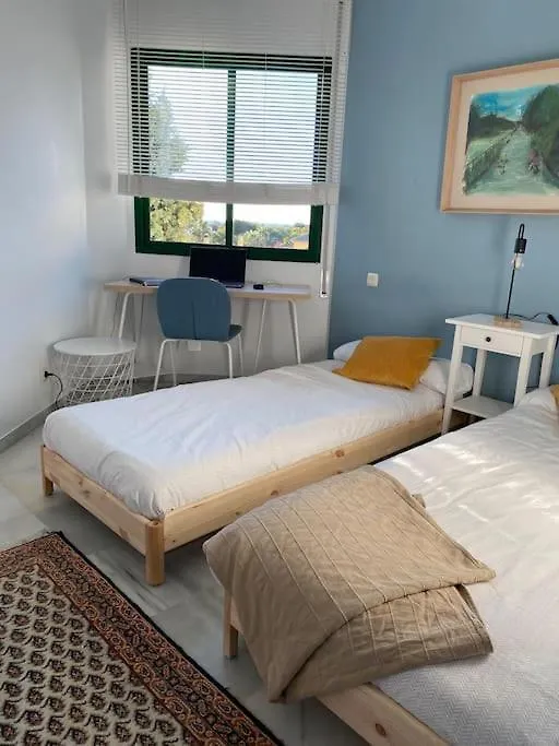 Moderno Vista Mar: Apartamento Familiar con Piscinas y Playa Cercana El Puerto de Santa Maria 0*,  Spain