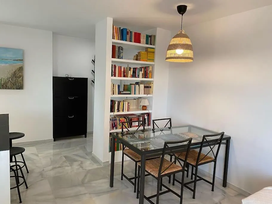 Moderno Vista Mar: Apartamento Familiar con Piscinas y Playa Cercana El Puerto de Santa Maria 0*,
