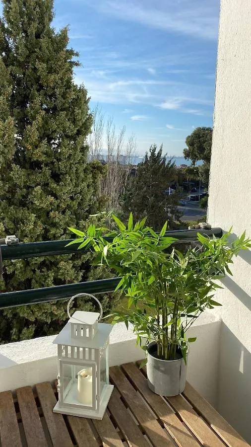 Moderno Vista Mar: Apartamento Familiar con Piscinas y Playa Cercana El Puerto de Santa Maria Apartment